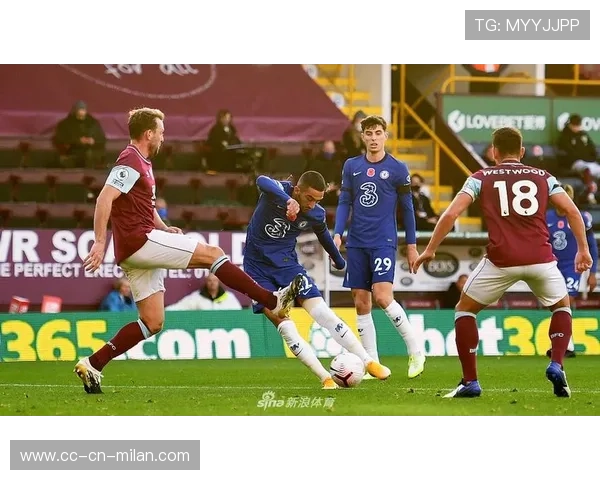 切尔西若无法攻破伯恩利铁桶,将再次陷入舆论风波 切尔西若无法攻破伯恩利铁桶,将再次陷入舆论风波