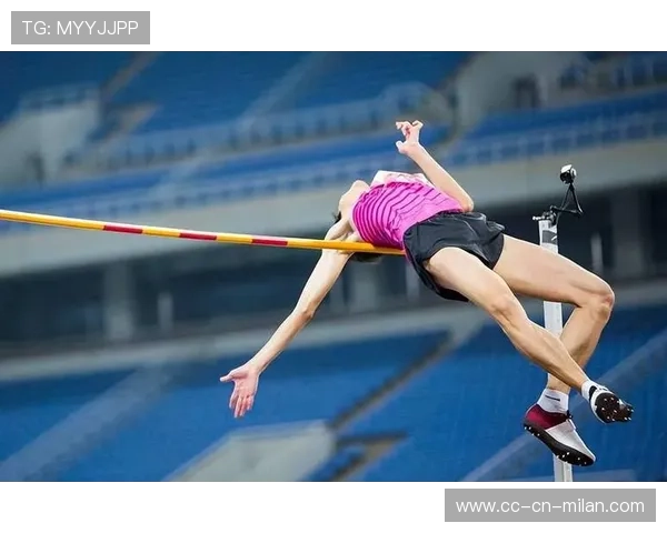 跳高成绩突破:年轻选手用新技术拿下赛场高度记录 跳高成绩突破:年轻选手用新技术拿下赛场高度记录