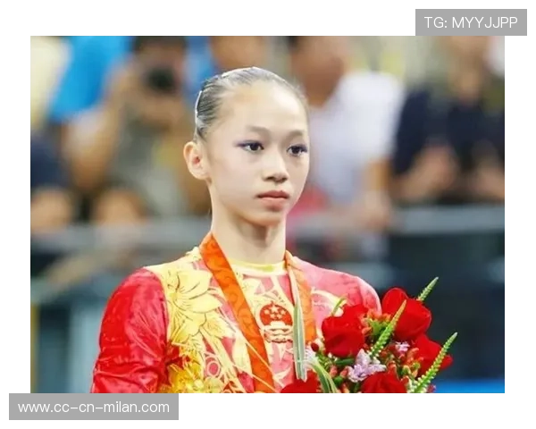 体操冠军退役后当教练！首堂课爆满